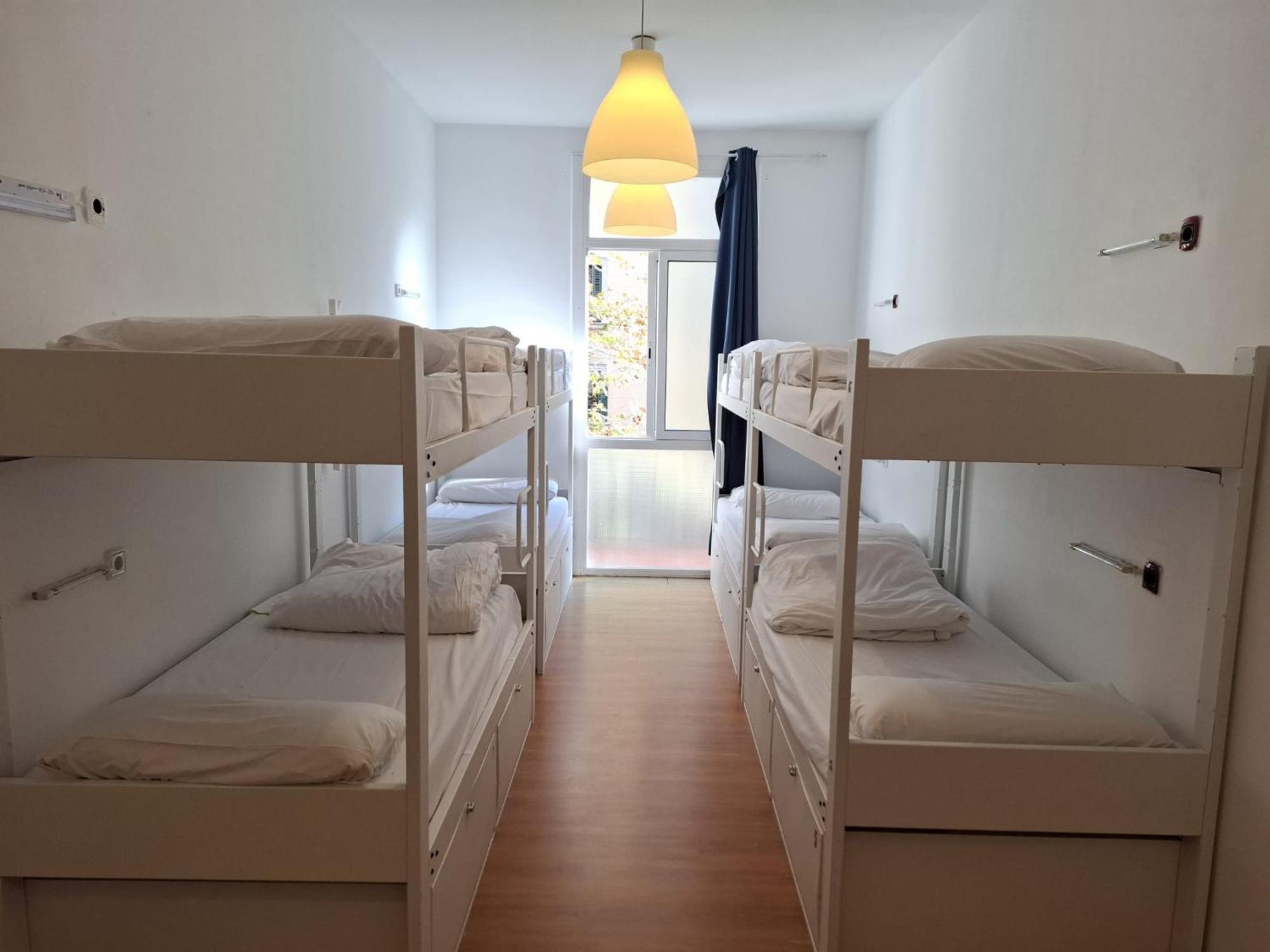 Mediterranean Hostel Barcelona Exterior photo